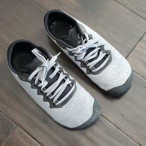 Merrell Size 7.5 Barefoot Vapour Glove